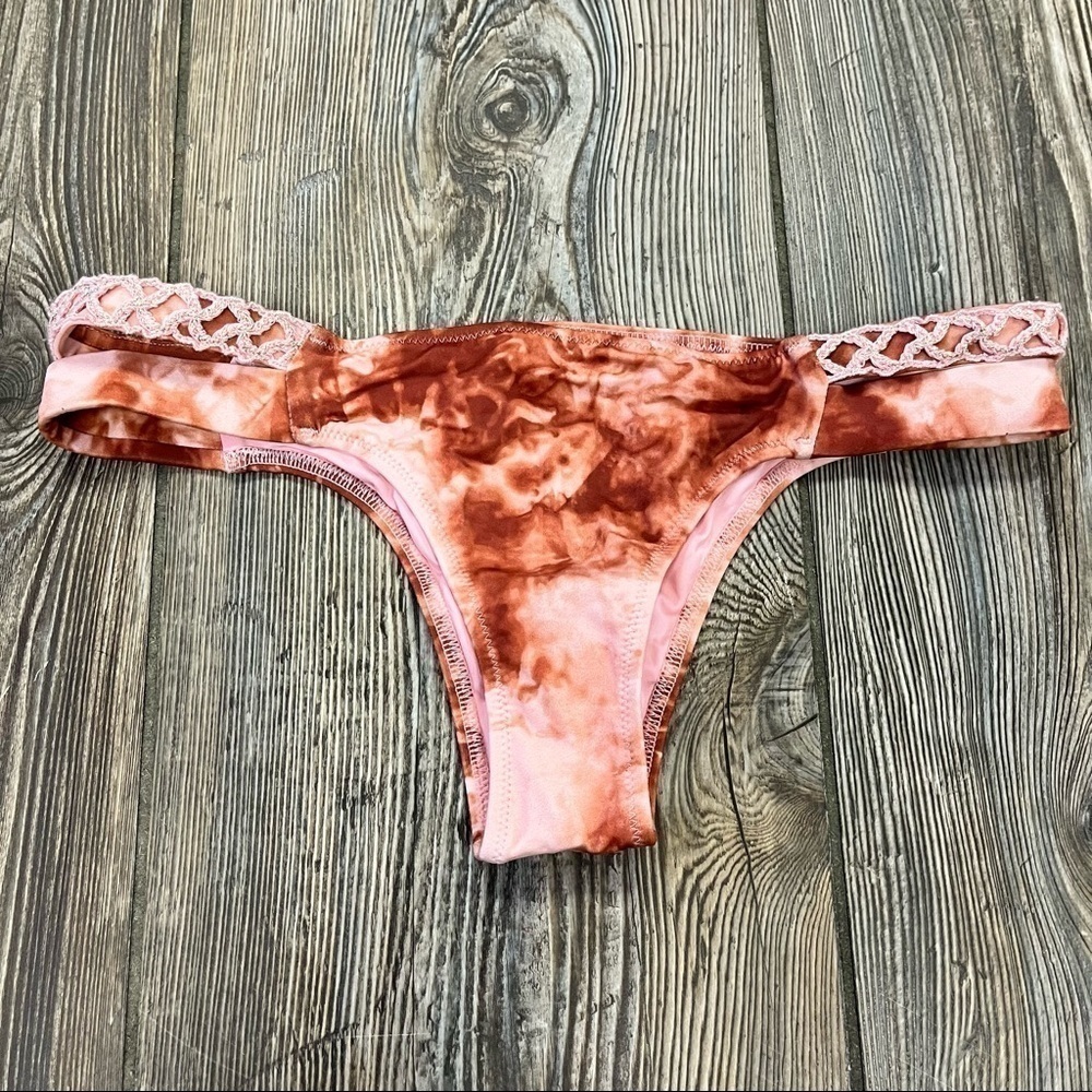XHILARATION Pink Tie Dye Bikini Bottoms Ruched Swim Bottoms Cheeky NWOT